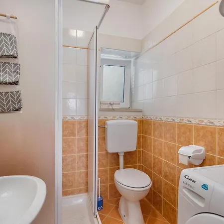 Apartment 1 Bedroom Nice In *